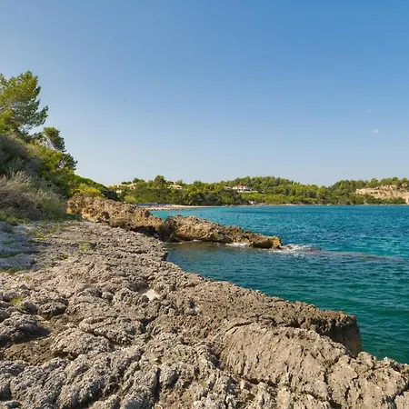Via Lassi Kefalonia アルゴストリオン